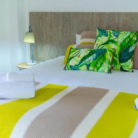 Casa Dos Lagos - Rral Nº 2187 *