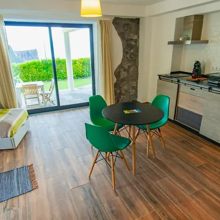 Casa Dos Lagos - Rral Nº 2187 *