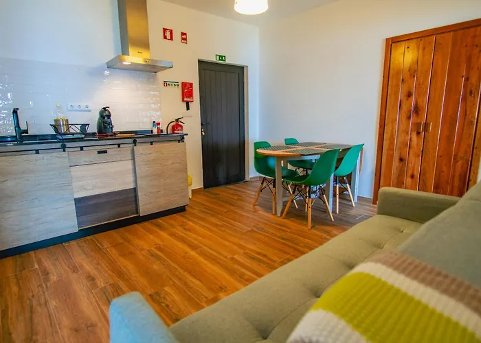 Casa Dos Lagos - Rral Nº 2187 * Velas