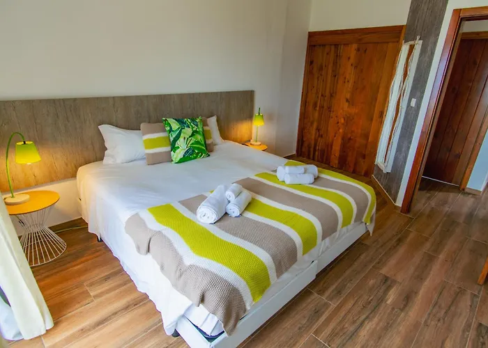 Casa Dos Lagos - Rral Nº 2187 *